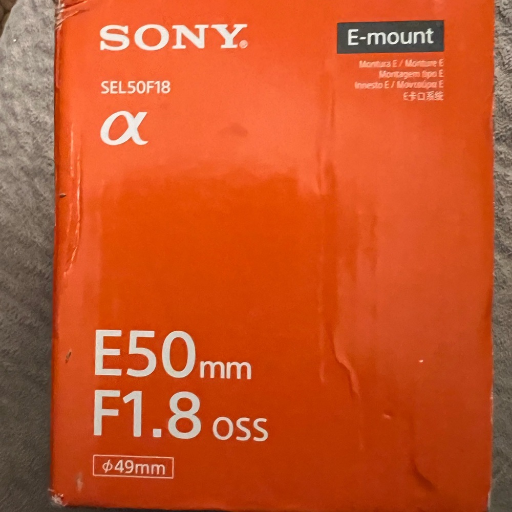 Sony E Mount (sel50f18) 50mm F/1.8 Oss Lens - Mint Condition NEW